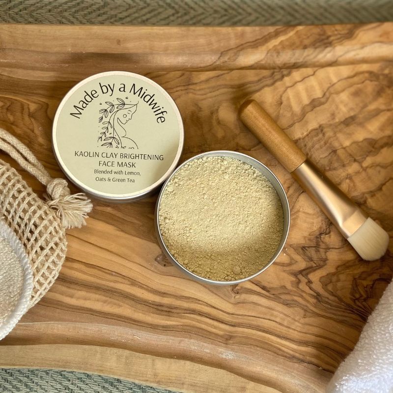 Kaolin Clay Brightening Face Mask with Lemon Essential Oil, Oats & Green Tea